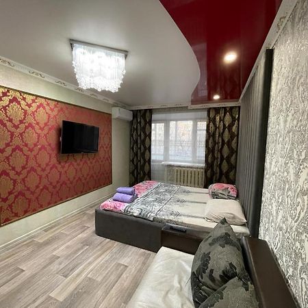 Лермонтова 91 Apartment พาฟโลดาร์ ภายนอก รูปภาพ