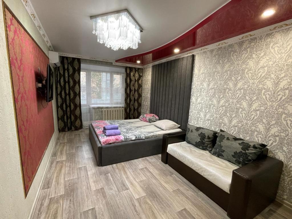 Лермонтова 91 Apartment พาฟโลดาร์ ภายนอก รูปภาพ